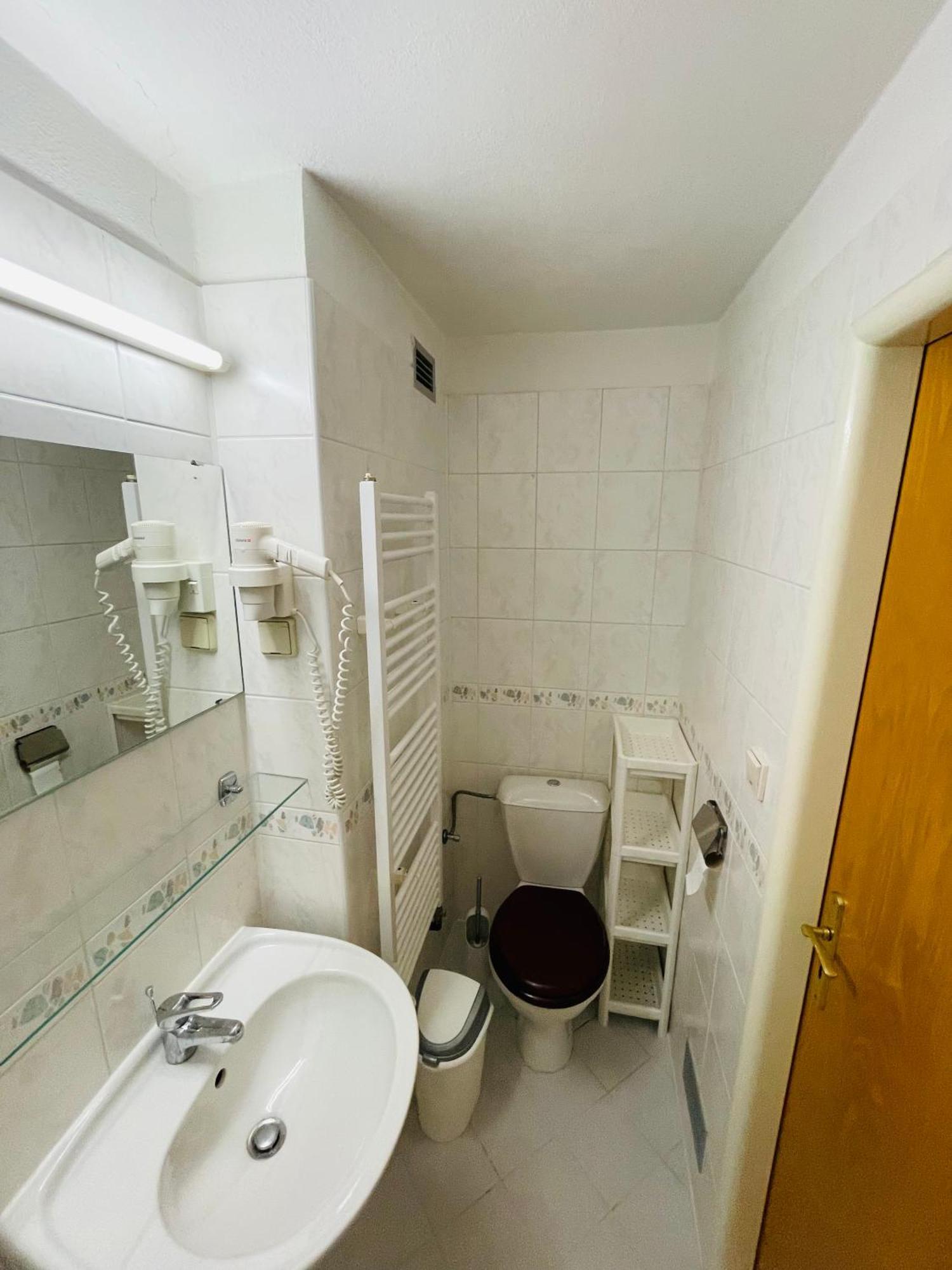 Penzion Level Pec pod Snezkou Esterno foto